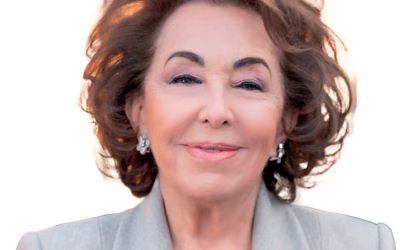 CARMEN NAVARRO, EL ARTE DE ENVEJECER SIEMPRE JOVEN